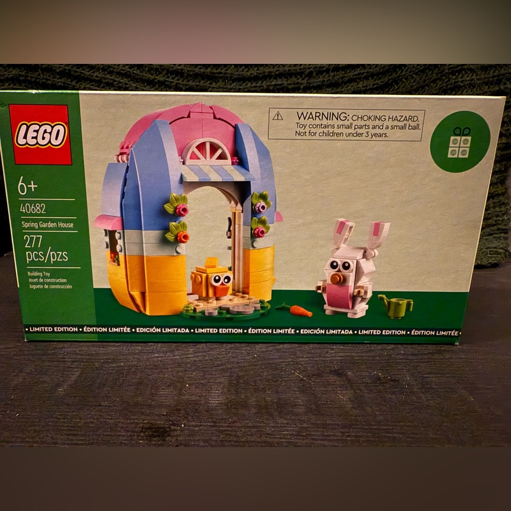 LEGO spring garden house, NIB, unopened